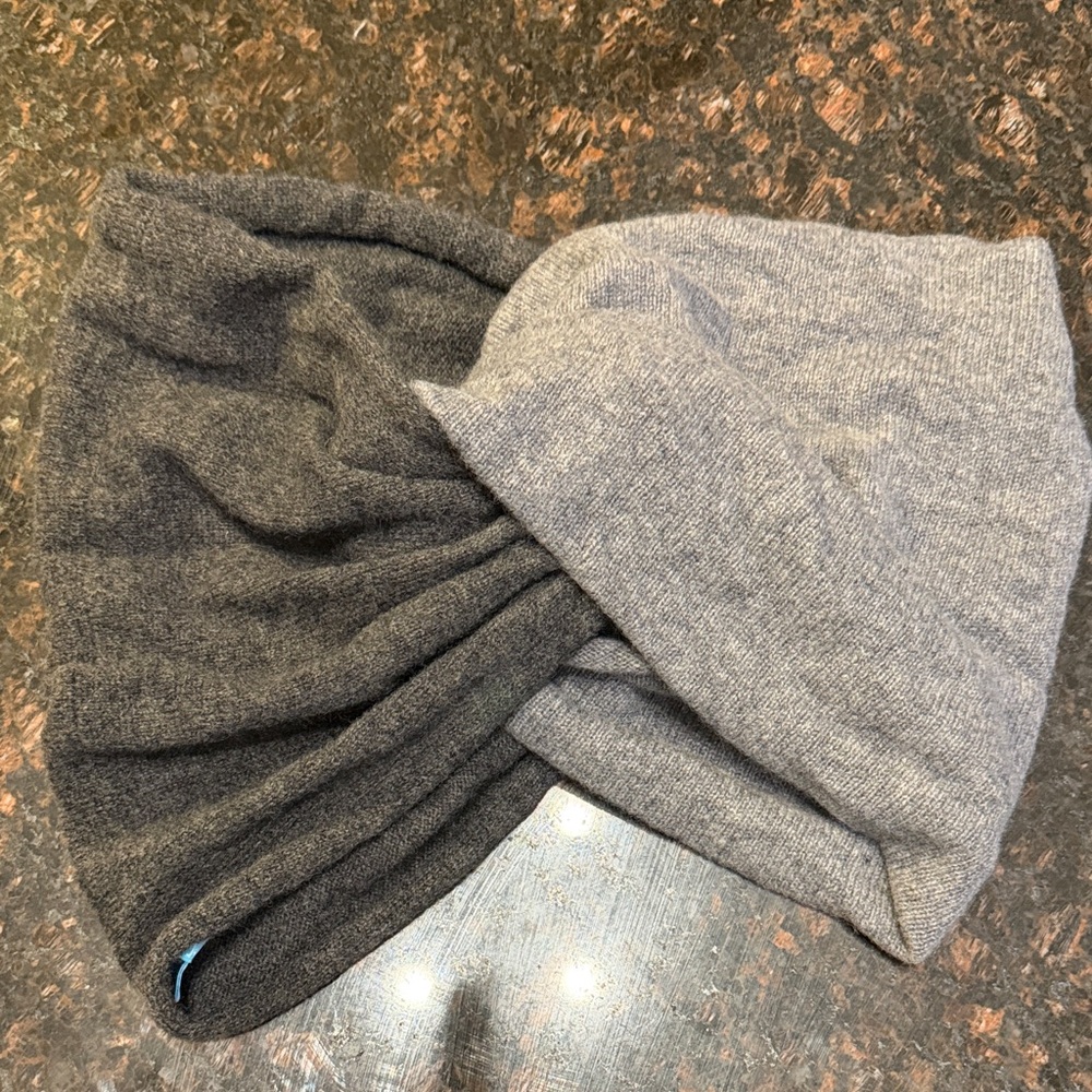 J McLaughlin Cashmere Infinity Scarf